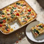Kartoffel-Gemüse-Auflauf mit Ei und Feta